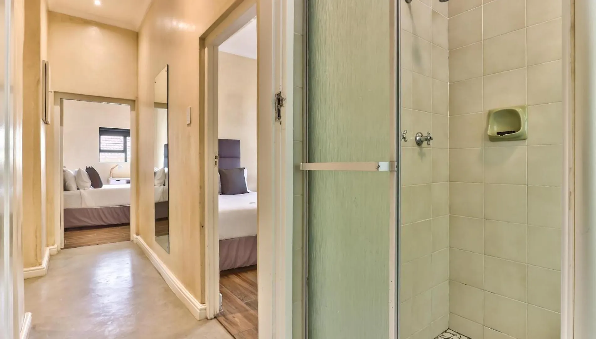 Spacious 6 Bedroom House In Charming Mowbray Cape Town South Africa