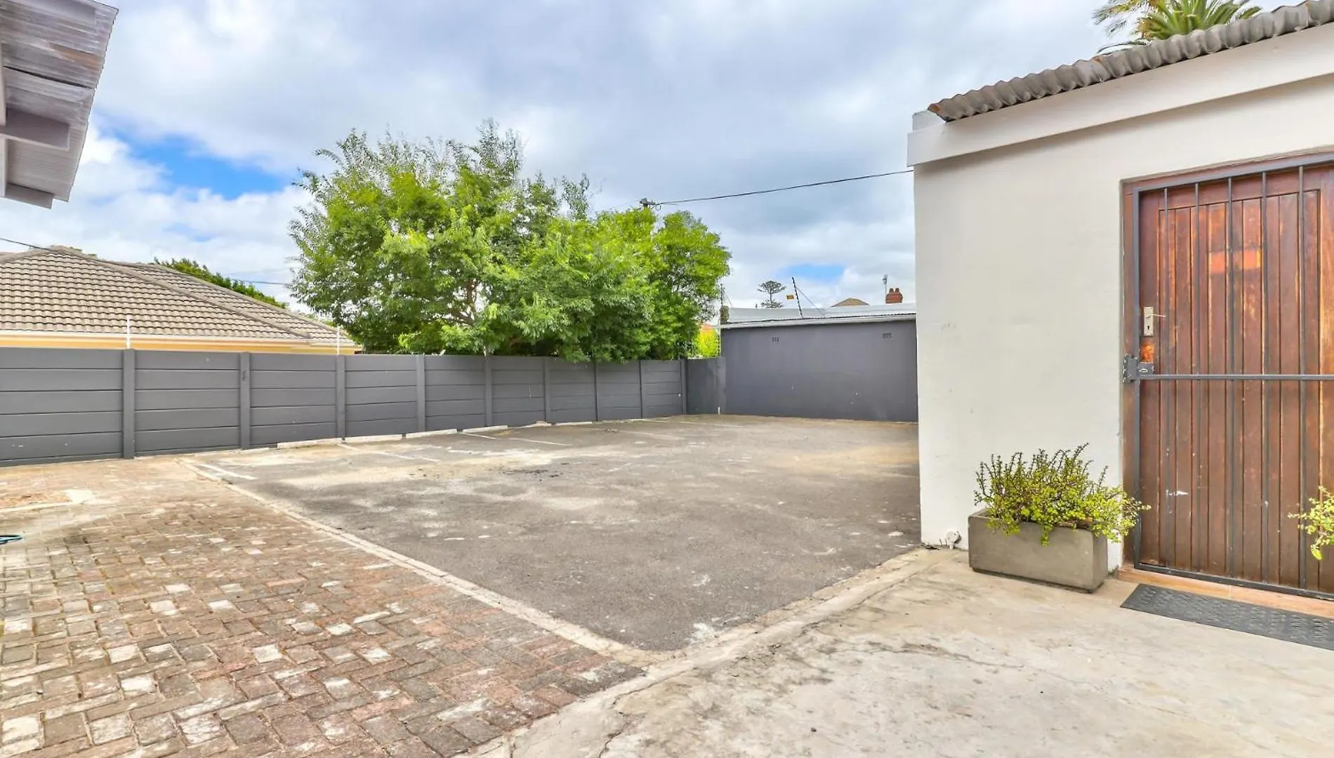 Spacious 6 Bedroom House In Charming Mowbray Cape Town South Africa