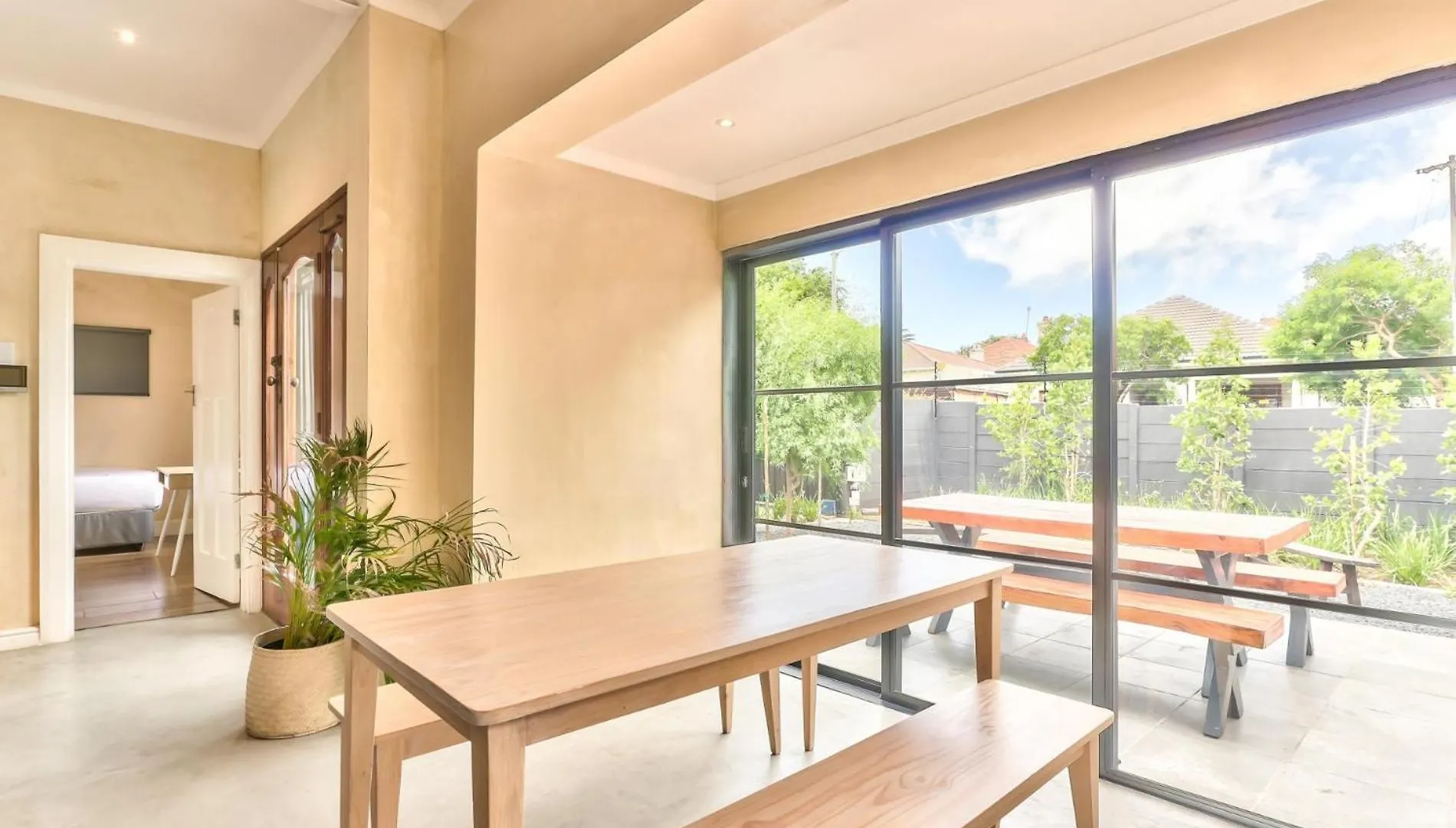 Spacious 6 Bedroom House In Charming Mowbray Cape Town Villa